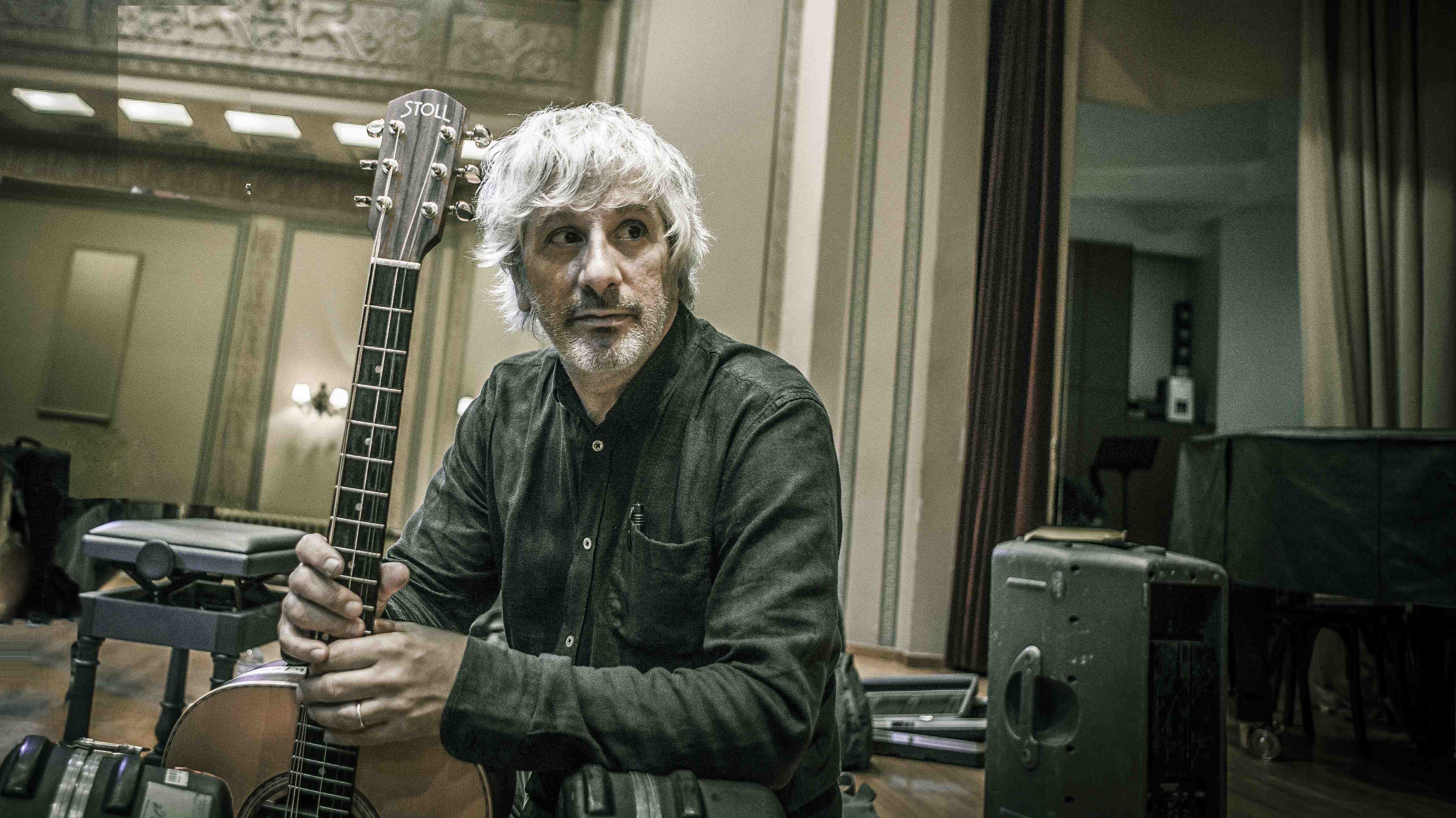 Fotografía promocional de Lee Ranaldo
