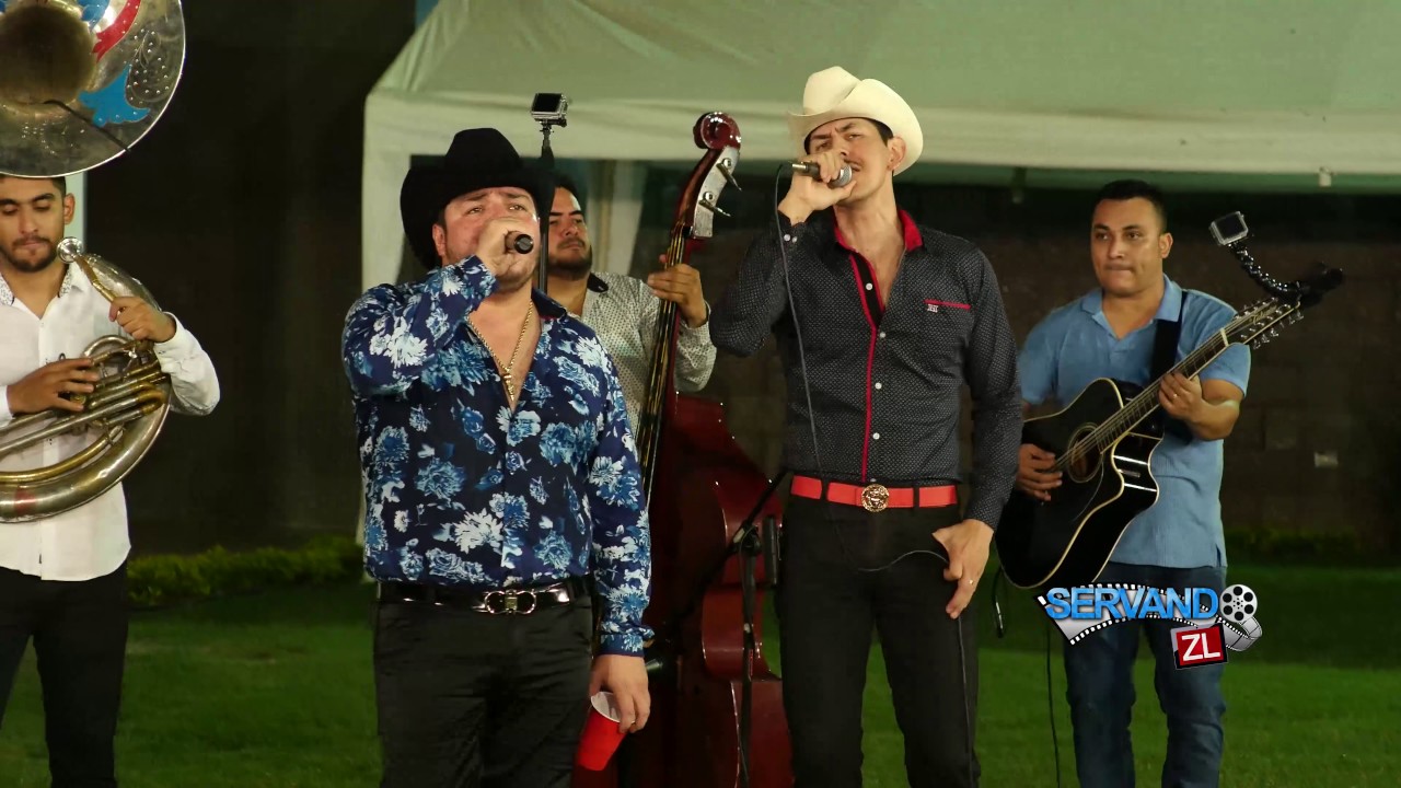 Fotografía promocional de Lenin Ramirez