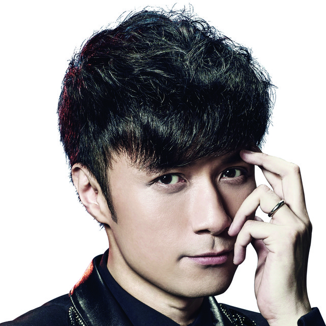 Promotional photograph of Leo Ku.