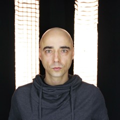 Fotografia promocional de Leolo.