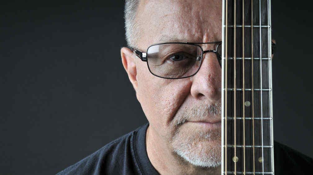 Fotografía promocional de León Gieco