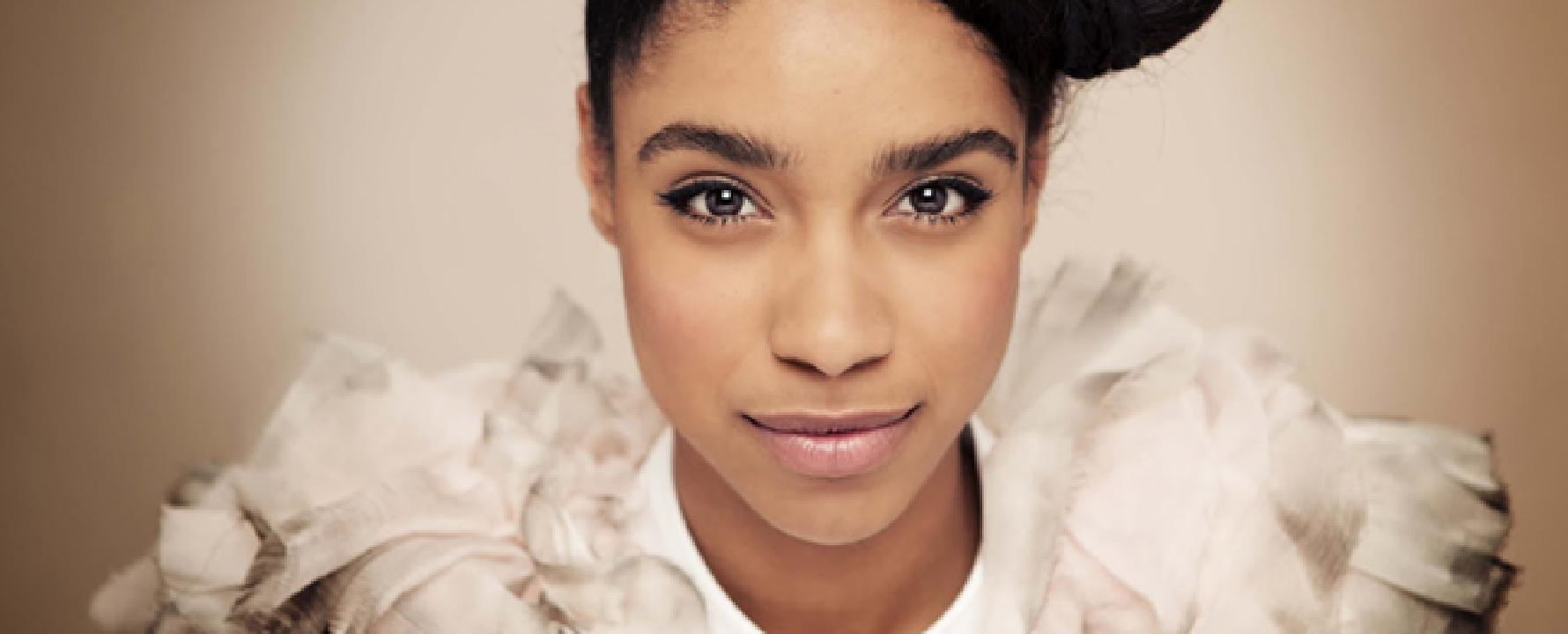Promotional photograph of Lianne La Havas.