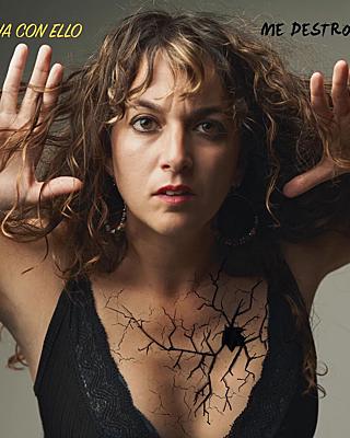 Fotografía promocional de Lidia con ello