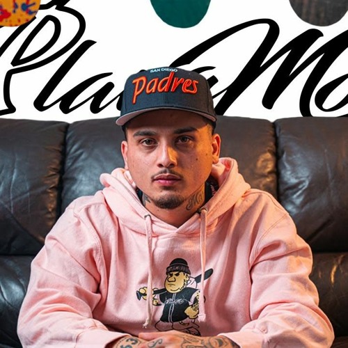 Promotional photograph of Lil Weirdo.