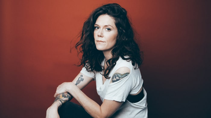 Fotografía promocional de Concierto de Lilly Hiatt en Charlotte