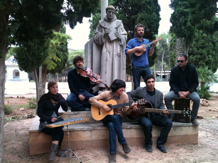 Promotional photograph of Litoral.