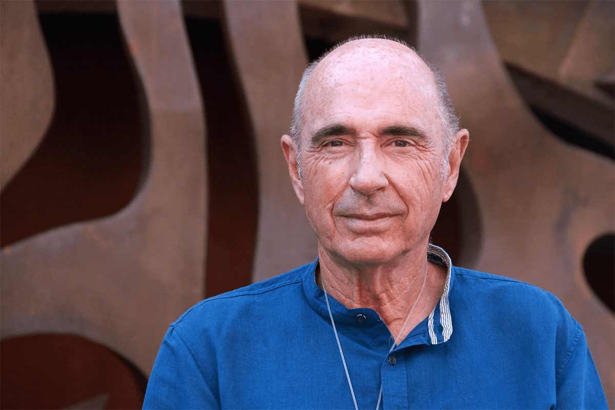 Fotografía promocional de Lluís Llach