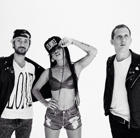 Promotional photograph of Lolawolf.