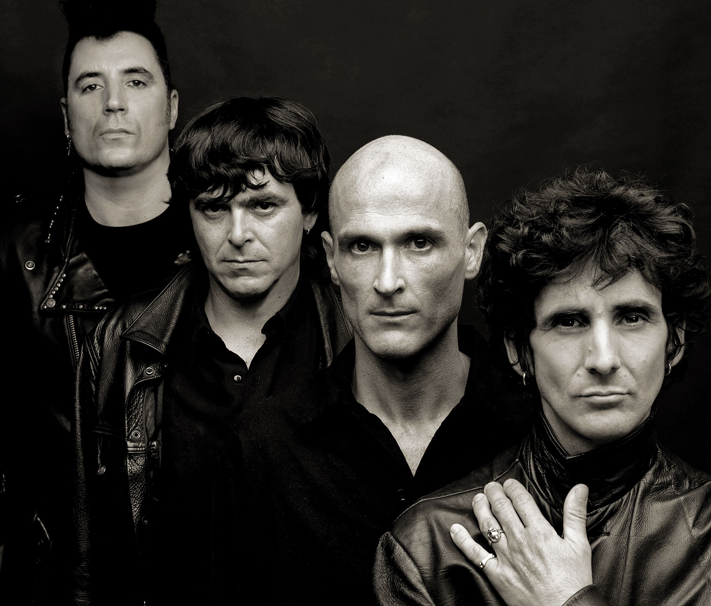 Fotografía promocional de Loquillo y Los Trogloditas