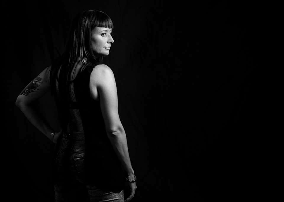 Fotografía promocional de Lorena Llanes Dj