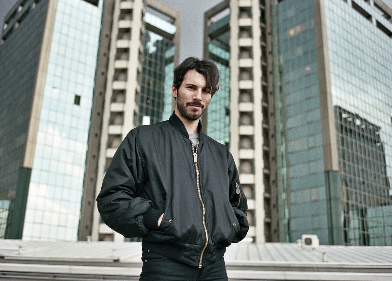 Fotografía promocional de Lorenzo Senni