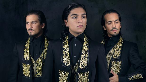 Promotional photograph of Los Farrucos.