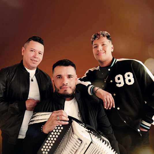 Fotografía promocional de Concierto de Los Inquietos del Vallenato en Lleida