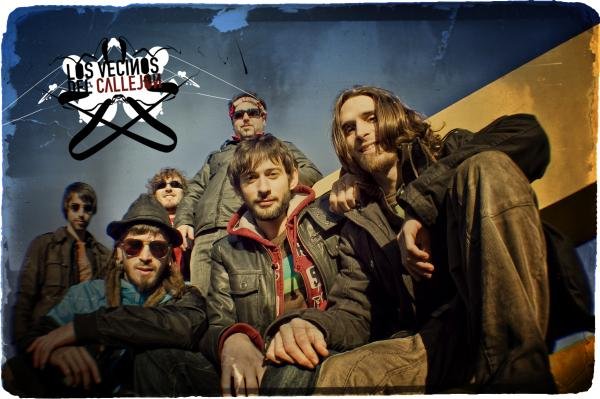 Fotografía promocional de Los Vecinos del Callejón