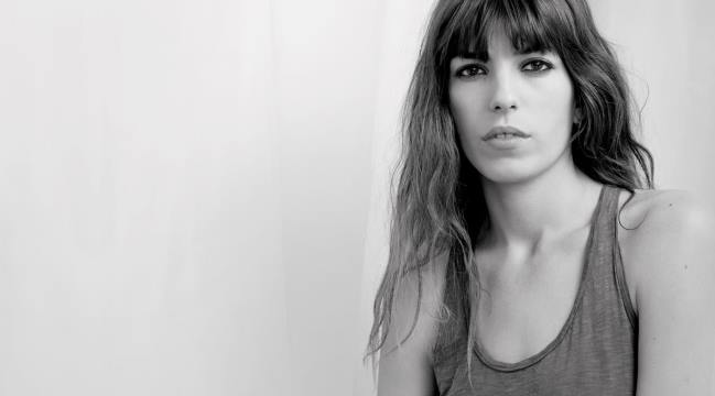 Promofoto von Lou Doillon.