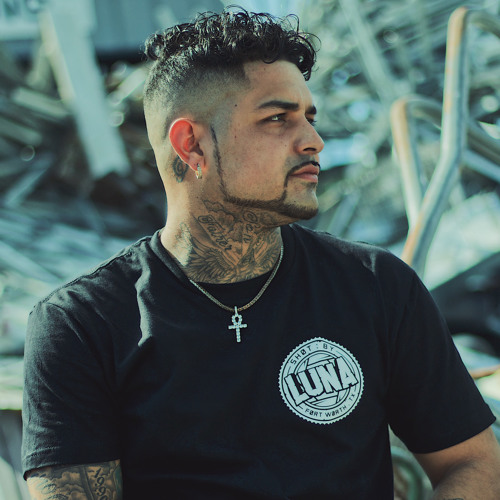 Fotografía promocional de Concierto de Louie Thesinger en Fort Worth