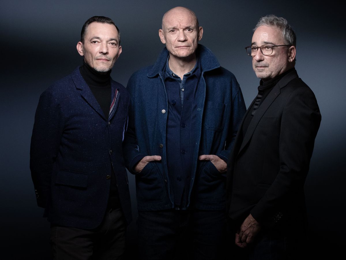 Fotografía promocional de Louise Attaque