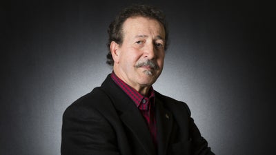 Fotografía promocional de Concierto de Lounis Aït Menguellet en París