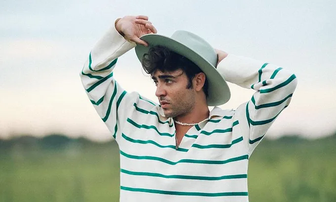 Fotografía promocional de Luc Loren