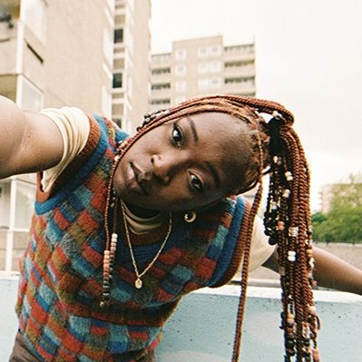 Fotografía promocional de LULU.