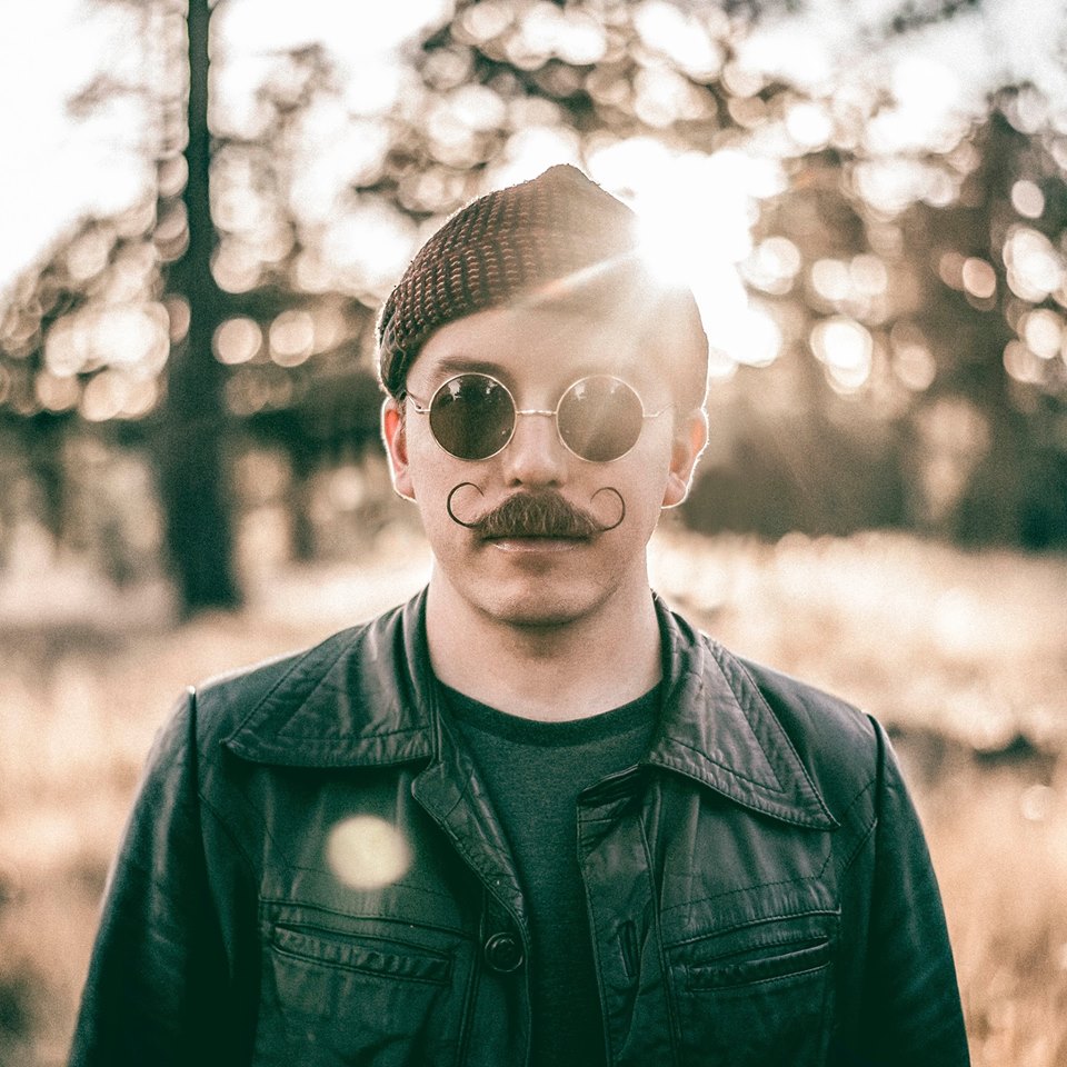 Fotografía promocional de Luttrell