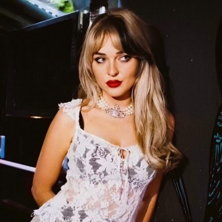 Fotografía promocional de Luvcat