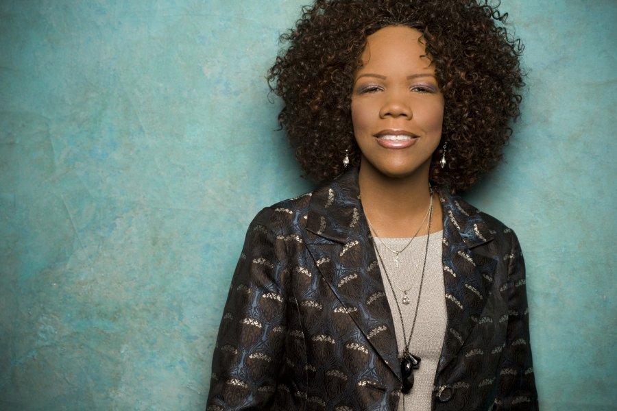 Fotografía promocional de Lynda Randle