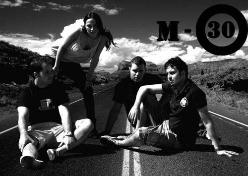 Fotografia promocional de M-30.