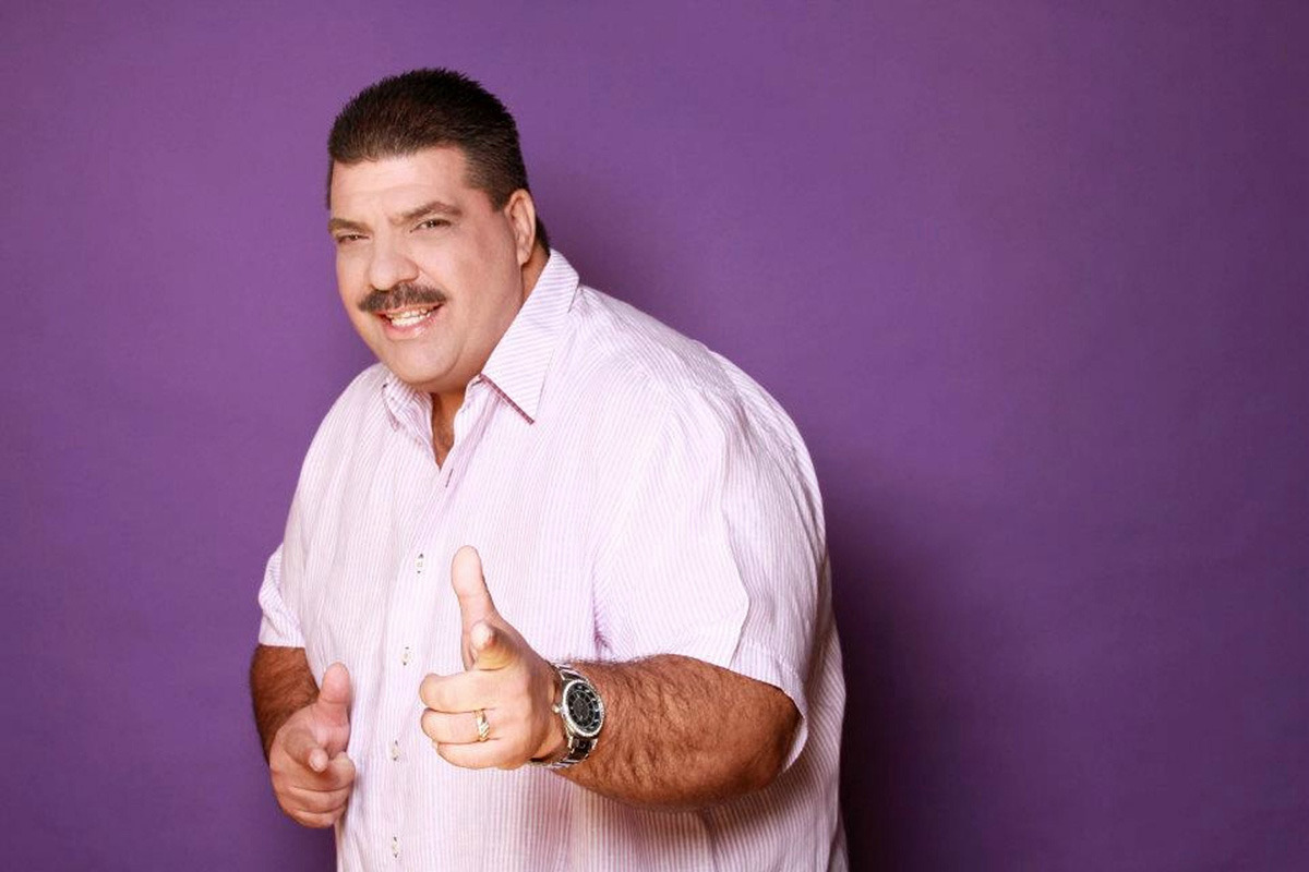 Fotografía promocional de Maelo Ruiz