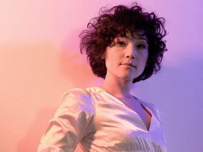 Promofoto von Maia Hirasawa.