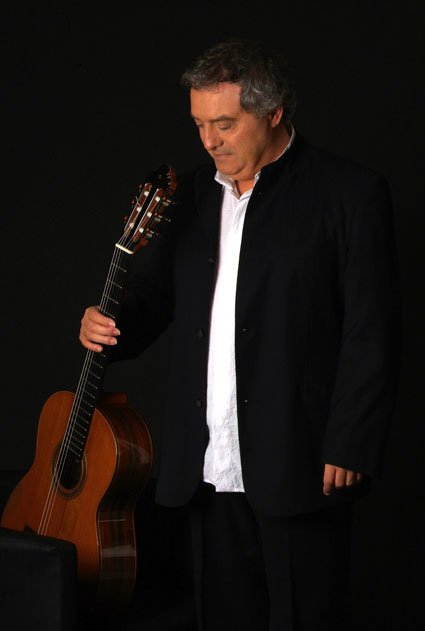 Fotografía promocional de Manuel González