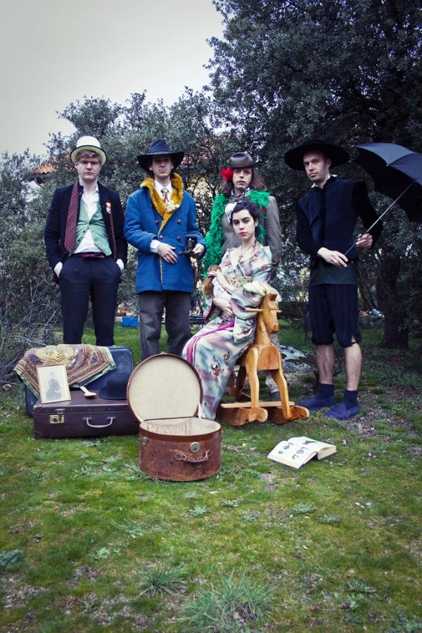 Fotografia promocional de Marcus Doo and The Secret Family.
