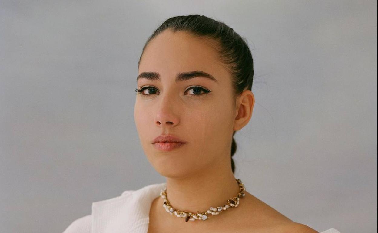 Fotografía promocional de María José Llergo