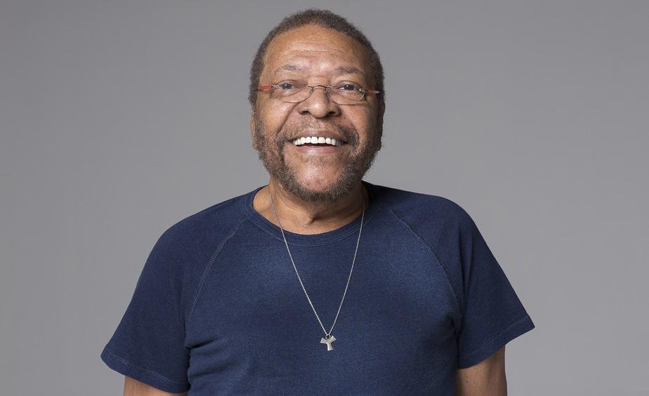 Fotografía promocional de Martinho da Vila