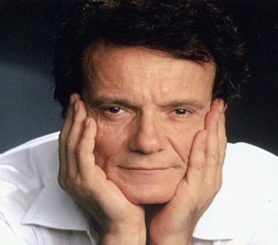 Promotional photograph of Massimo Ranieri.