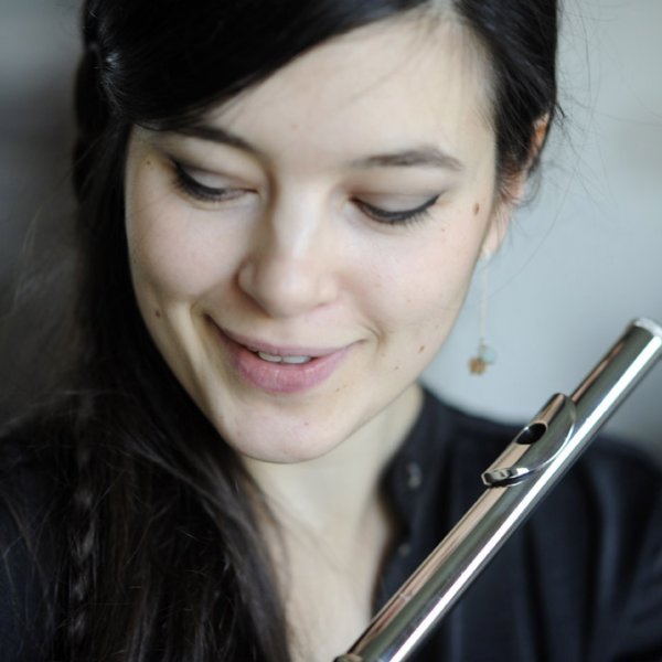 Fotografia promocional de Mathilde Calderini.