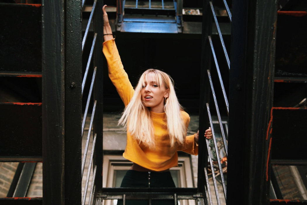 Promofoto von Concierto de Alex Warren en Raleigh.