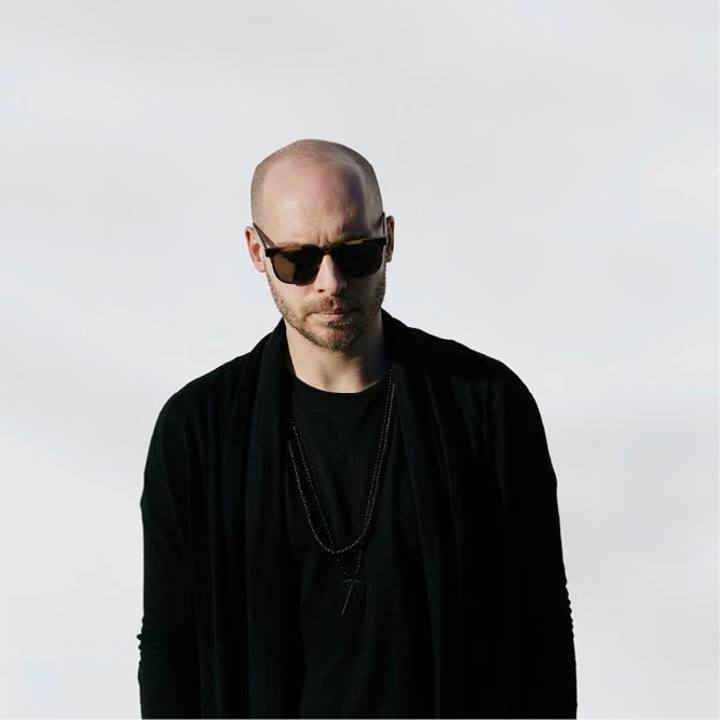 Fotografía promocional de Maxim Lany