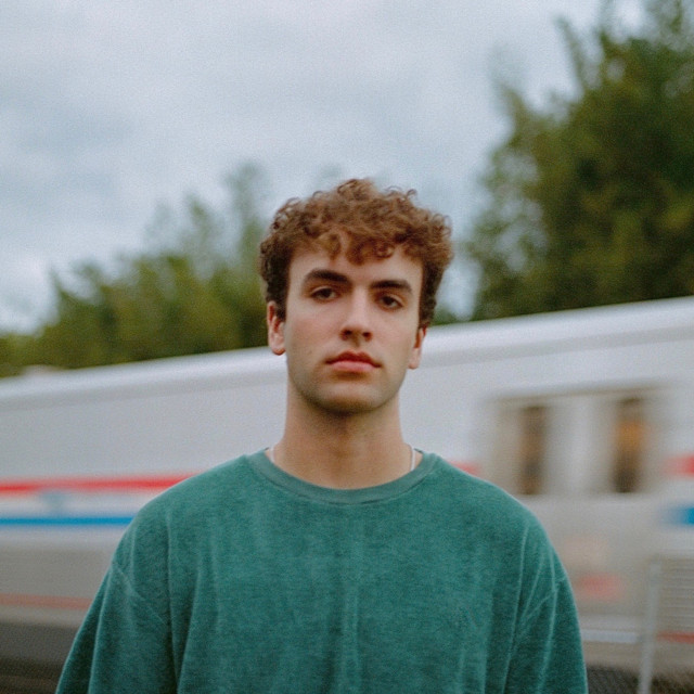 Fotografia promocional de Maxwell Luke.