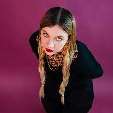 Fotografía promocional de Maya Delilah