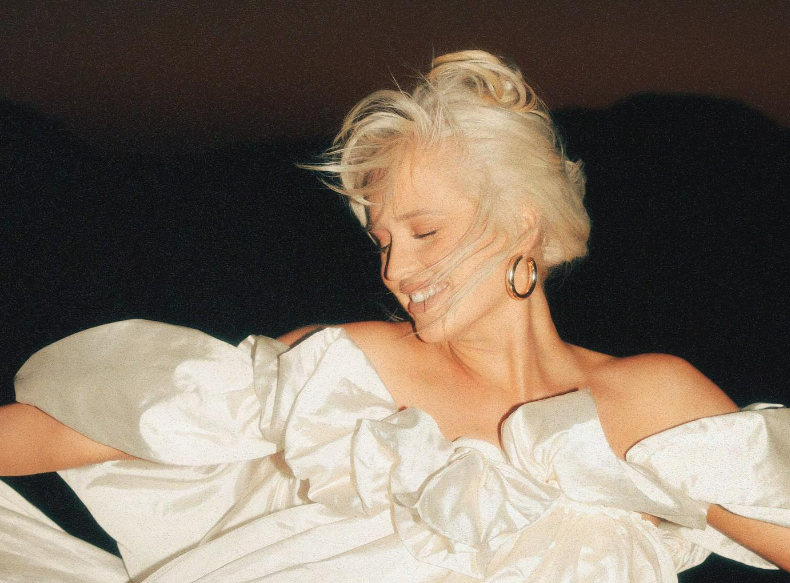 Fotografía promocional de MAYCE