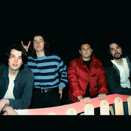 Fotografía promocional de Mayo Melvin