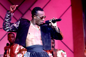 Fotografía promocional de MC Hammer