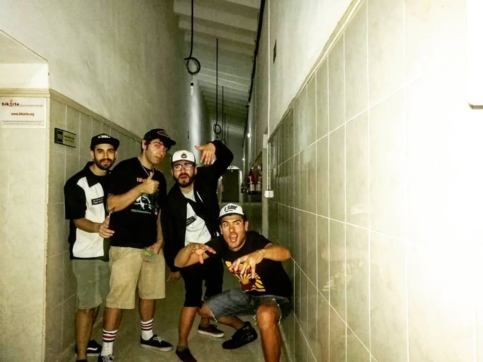 Fotografía promocional de Me Fritos and the Gimme Cheetos