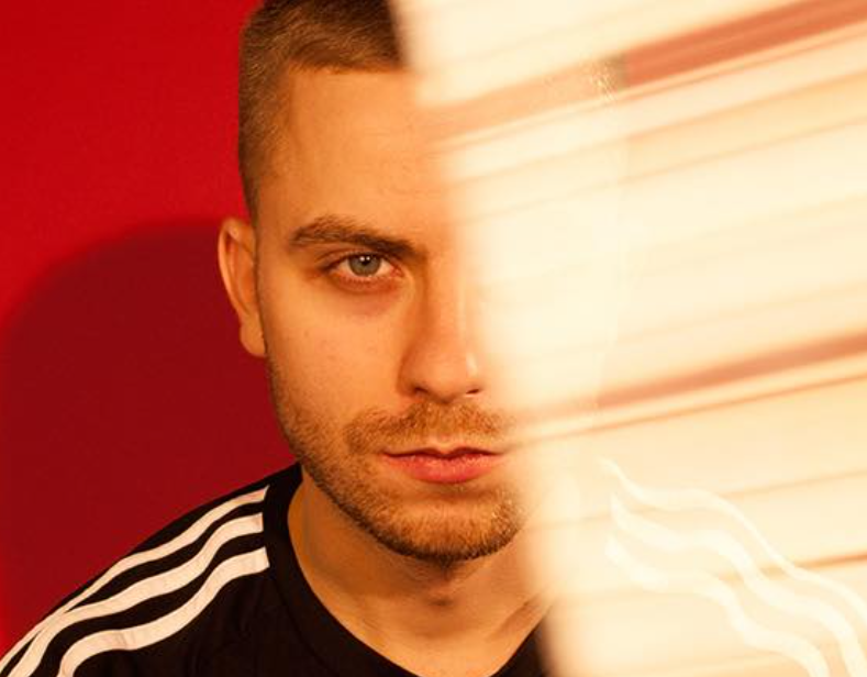 Fotografía promocional de Merca Bae