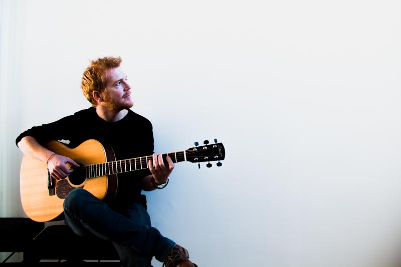 Promotional photograph of Miguel Dantart.