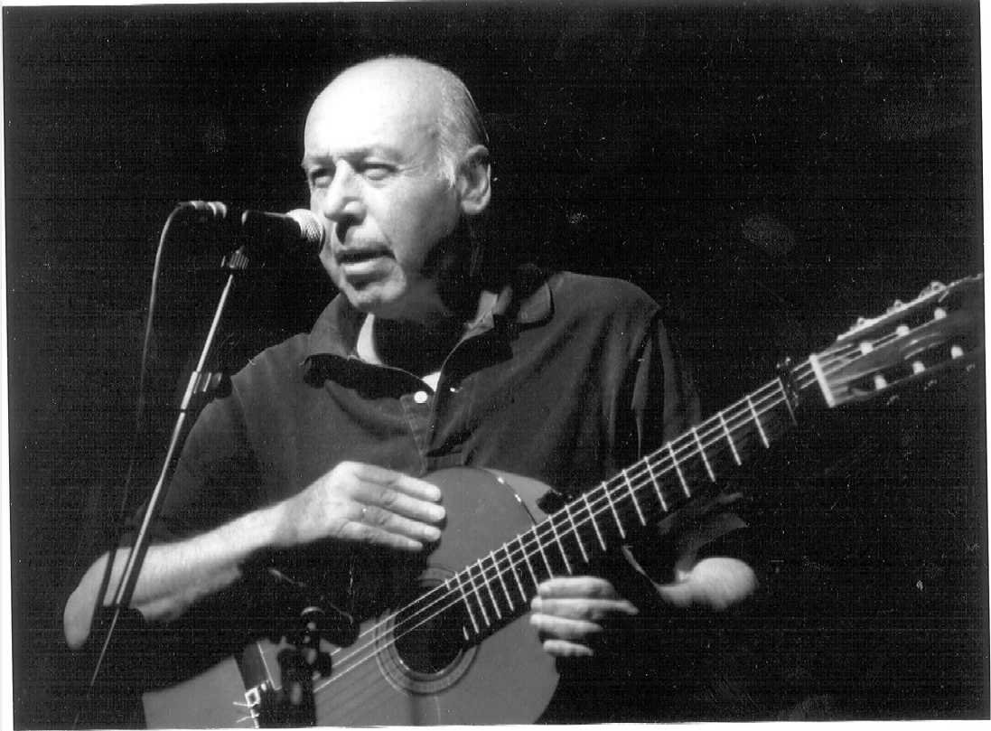 Fotografía promocional de Mikel Laboa