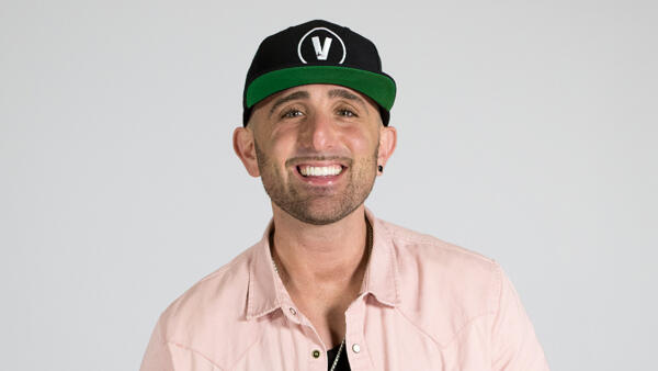 Fotografia promocional de Mikey V.