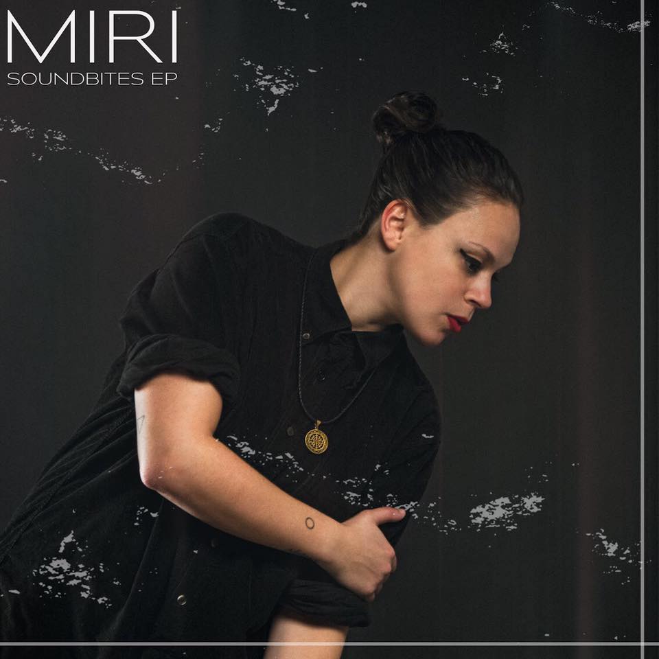 Fotografia promocional de Miri.