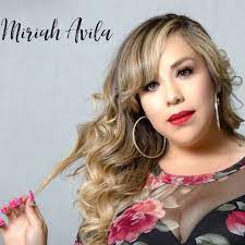 Fotografia promocional de Miriah Avilah.